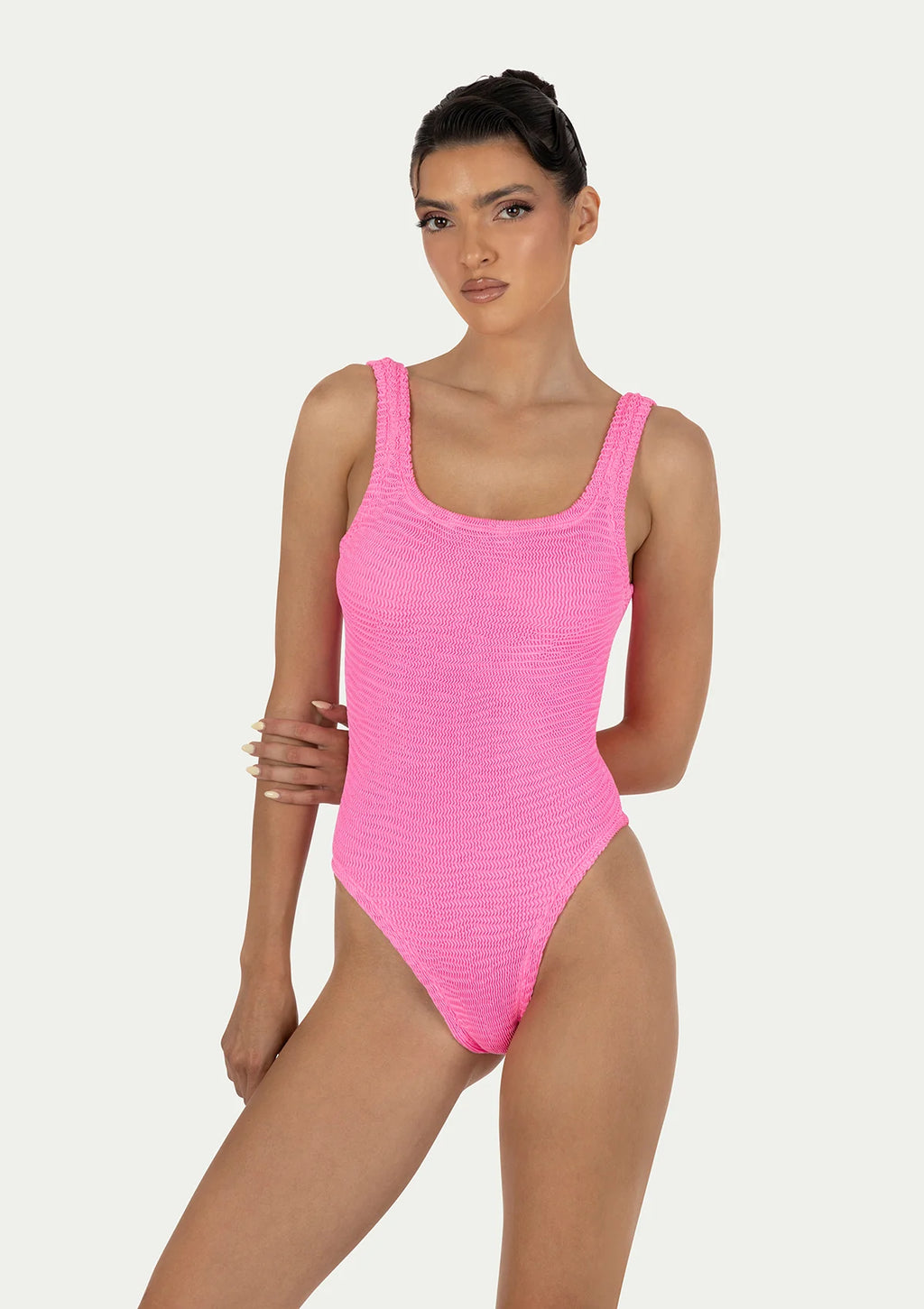 HAILEY FLAMINGO