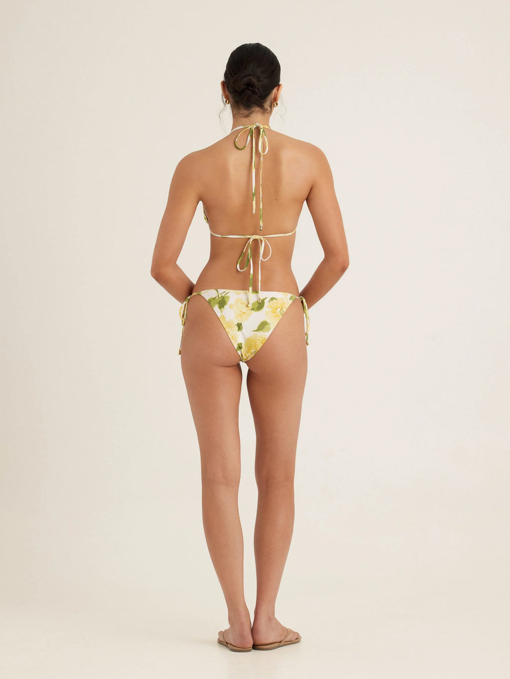 TOP TRI  & BOTTOM ESSENTIAL STRING