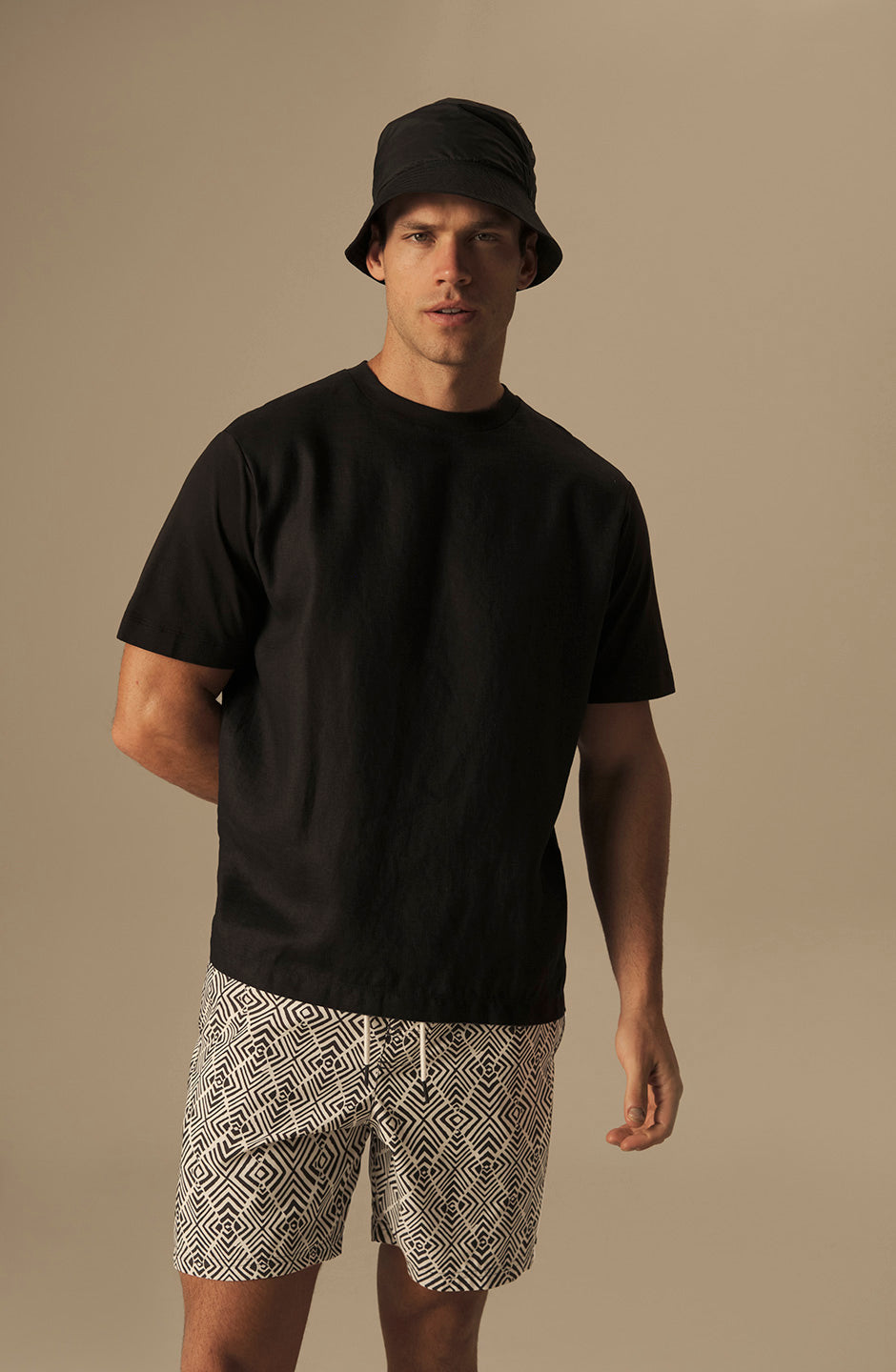 GEO NOIR