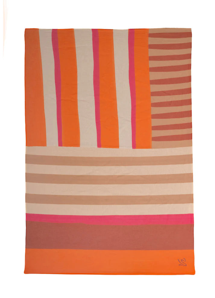 SUNSET BAAZAR LORETTA SARON