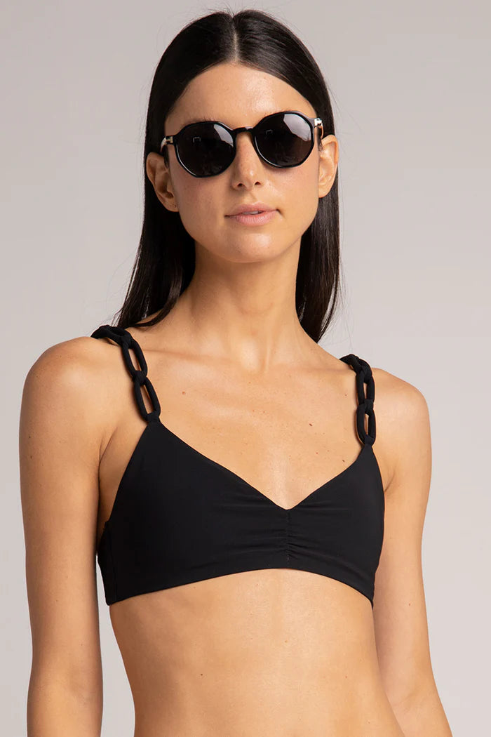TOP DEPORTIVO & BOTTOM CLAICO NEGRO