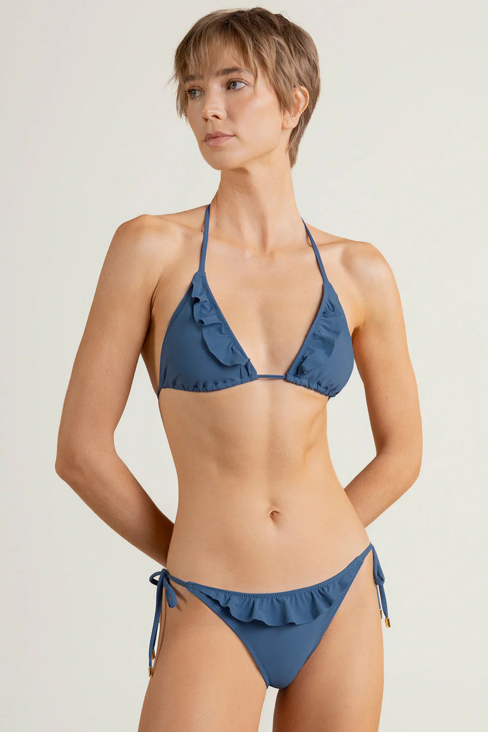 TOP TRIANGULO & BOTTOM  RUFFLE BLUE